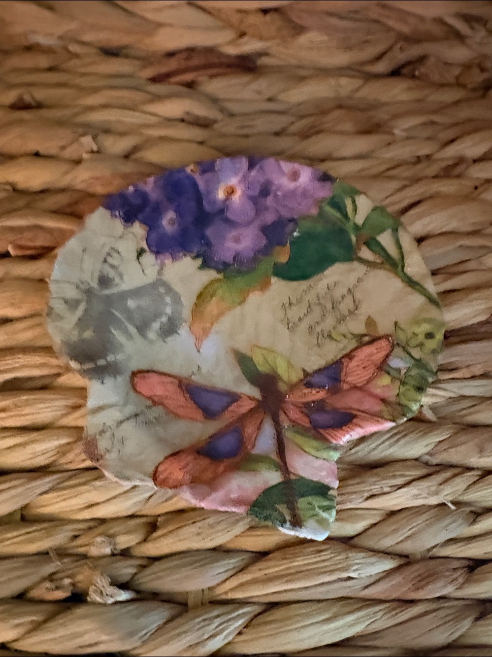 Handcrafted dragonfly Seashell Accent - Home Accents